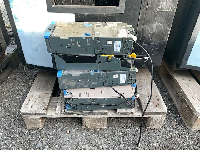 Partij sanden vendo verkoopautomaten - afbeelding 5 van  22