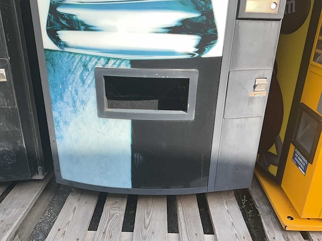 Partij sanden vendo verkoopautomaten - afbeelding 11 van  22