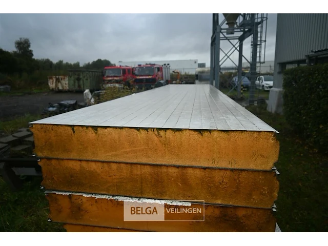 Partij sandwichpanelen/dakplaten met isolatie - afbeelding 8 van  8
