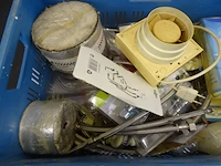 Partij sanitair - afbeelding 2 van  4