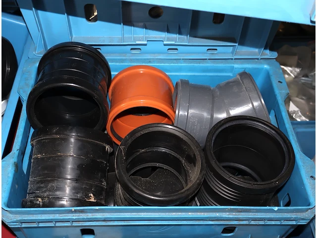 Partij sanitair - afbeelding 4 van  6