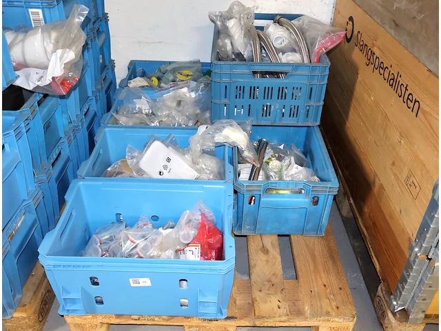 Partij sanitair - afbeelding 1 van  7