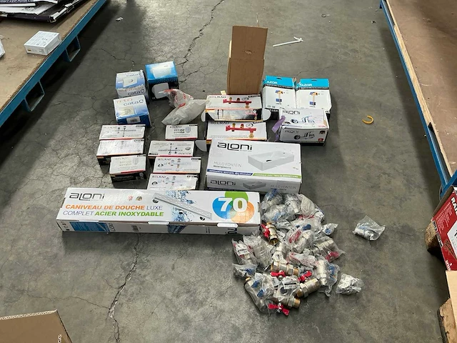 Partij sanitair - afbeelding 1 van  8