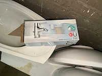 Partij sanitaire benodigdheden - afbeelding 3 van  5