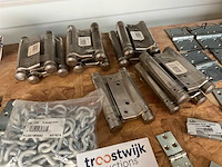 Partij scharnieren en bevestiging - afbeelding 2 van  9