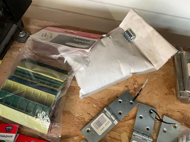 Partij scharnieren en bevestiging - afbeelding 7 van  9