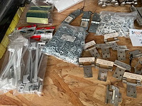 Partij scharnieren en bevestiging - afbeelding 9 van  9