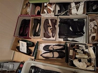 Partij schoenen - afbeelding 3 van  6