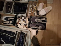 Partij schoenen - afbeelding 6 van  6