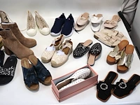 Partij schoenen - afbeelding 3 van  3
