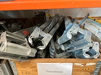 Partij schoren, opzetstukken, voeten - afbeelding 9 van  11