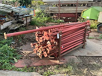 Partij schroefstempels in stapelbok - afbeelding 2 van  4