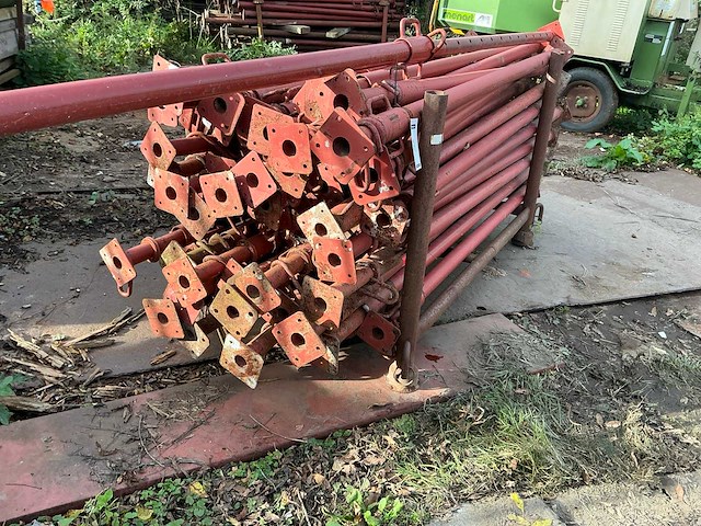 Partij schroefstempels in stapelbok - afbeelding 4 van  4