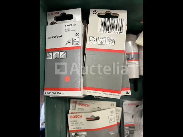 Partij schuurmiddelen makita en bosch - afbeelding 1 van  6