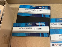Partij schuurpapier; schuurblok - afbeelding 5 van  8