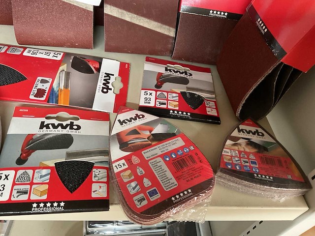 Partij schuurpapier - afbeelding 6 van  8