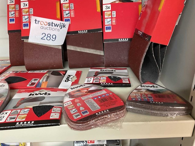 Partij schuurpapier - afbeelding 7 van  8