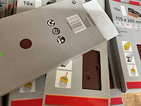 Partij schuurpapier - afbeelding 7 van  9