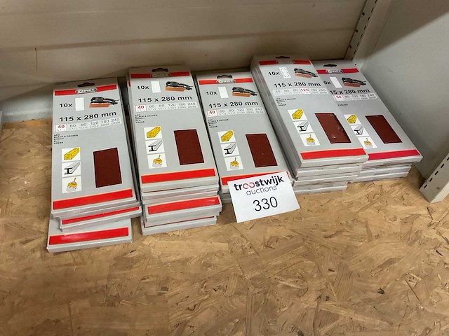 Partij schuurpapier - afbeelding 1 van  6