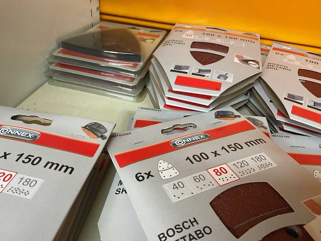 Partij schuurpapier - afbeelding 7 van  7