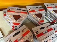 Partij schuurpapier - afbeelding 7 van  10