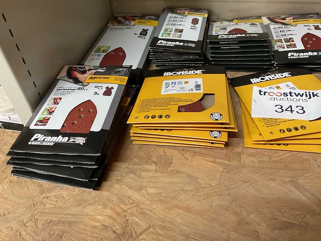 Partij schuurpapier - afbeelding 2 van  12