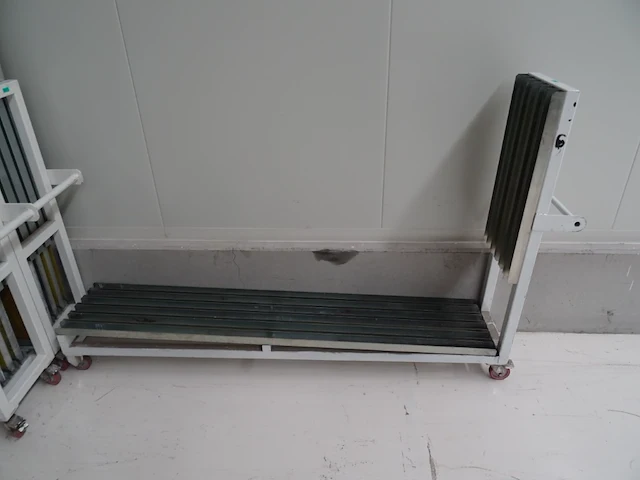 Partij screens in alu frame - afbeelding 3 van  19