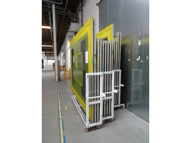 Partij screens in alu frame - afbeelding 4 van  19