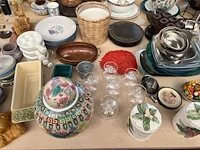 Partij servies en decoratie - afbeelding 2 van  13
