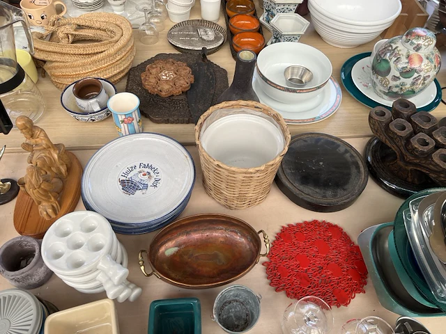 Partij servies en decoratie - afbeelding 4 van  13