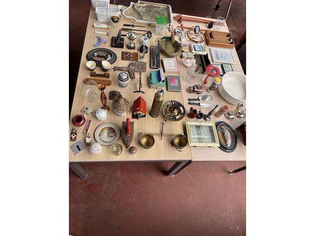 Partij servies en decoratie - afbeelding 5 van  11