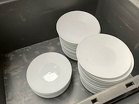Partij servies en diversen - afbeelding 14 van  30