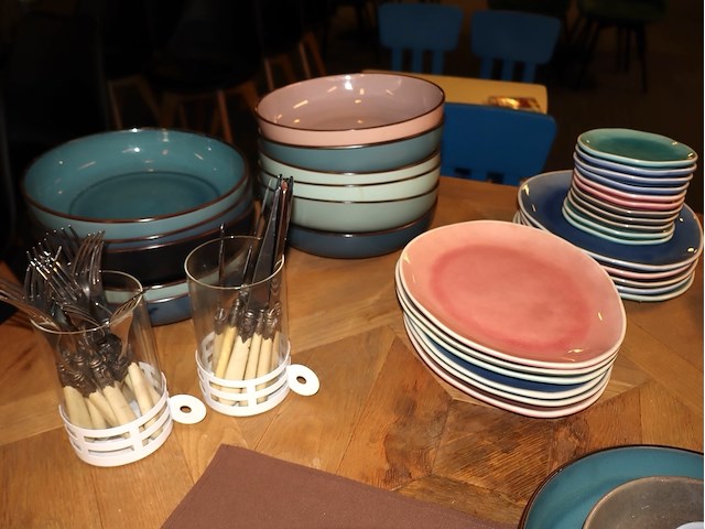 Partij servies - afbeelding 2 van  4