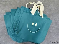 Partij shopping bags smiley 23 stuks - afbeelding 1 van  1