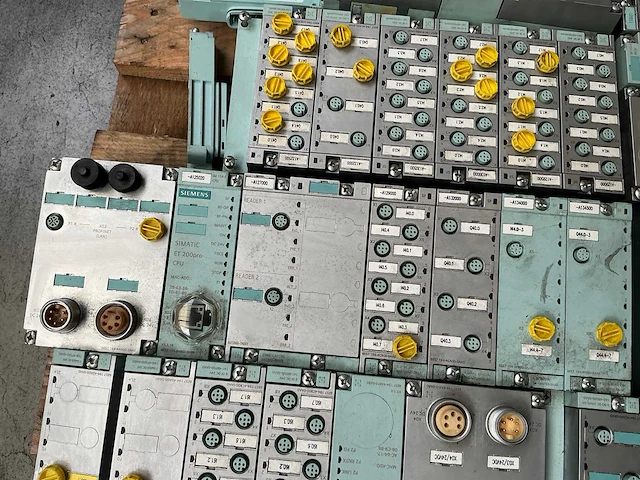 Partij siemens simatic pneumatische modules - afbeelding 2 van  16