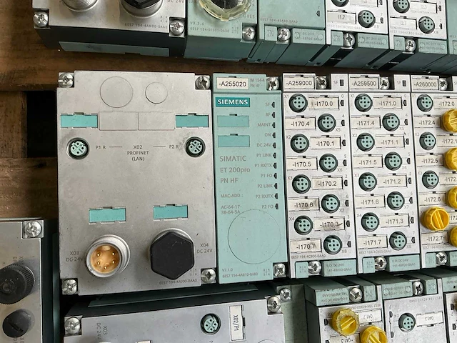 Partij siemens simatic pneumatische modules - afbeelding 15 van  16
