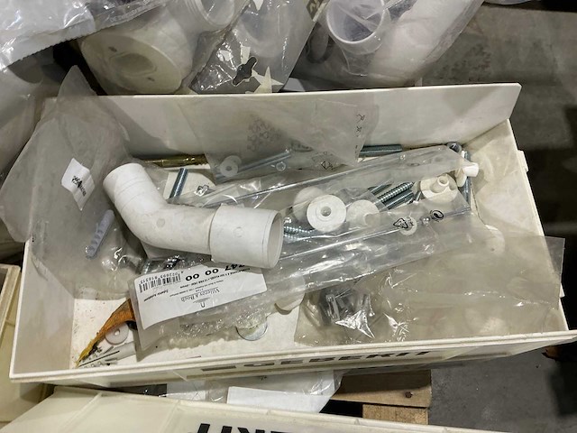 Partij sifons en afvoeren - afbeelding 4 van  8