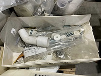 Partij sifons en afvoeren - afbeelding 4 van  8