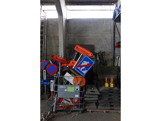 Partij signalisatie - afbeelding 1 van  3