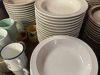 Partij soepborden ± 35 stuks - afbeelding 1 van  5