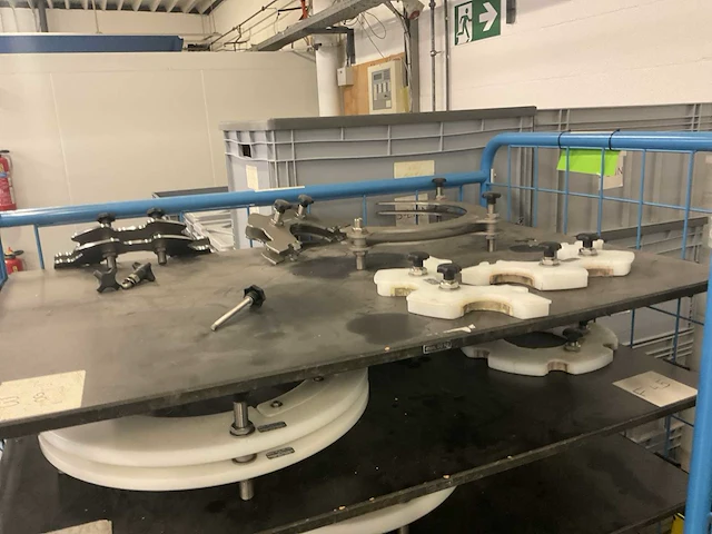 Partij spare parts - afbeelding 9 van  17
