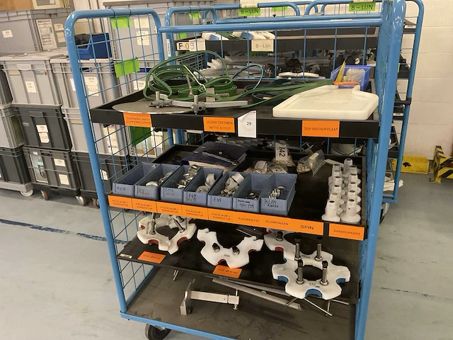 Partij spare parts - afbeelding 10 van  17