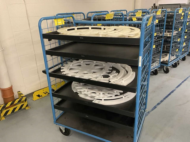 Partij spare parts - afbeelding 9 van  17