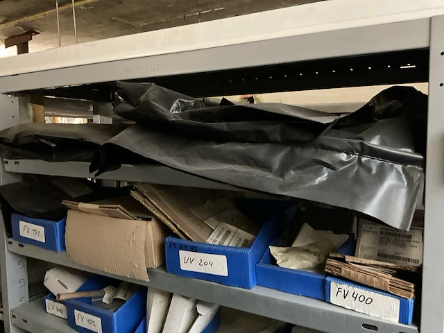 Partij spare parts - afbeelding 4 van  17