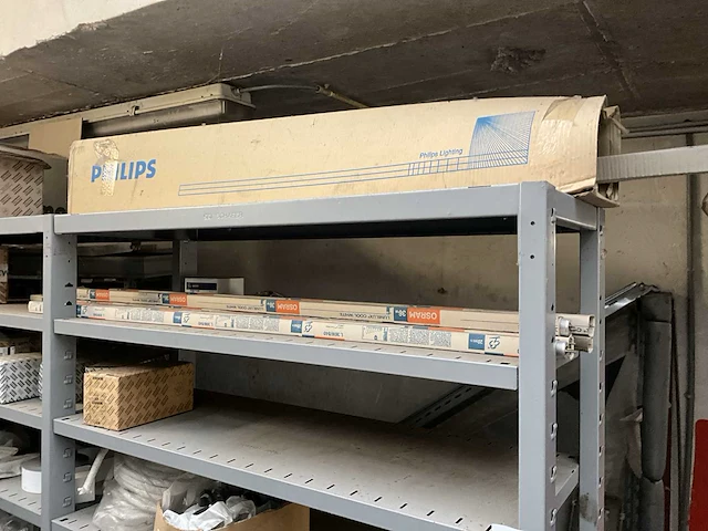 Partij spare parts - afbeelding 10 van  17