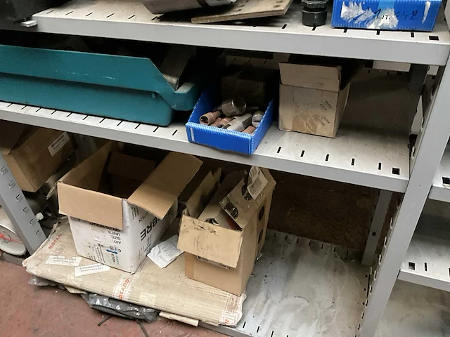 Partij spare parts - afbeelding 16 van  17