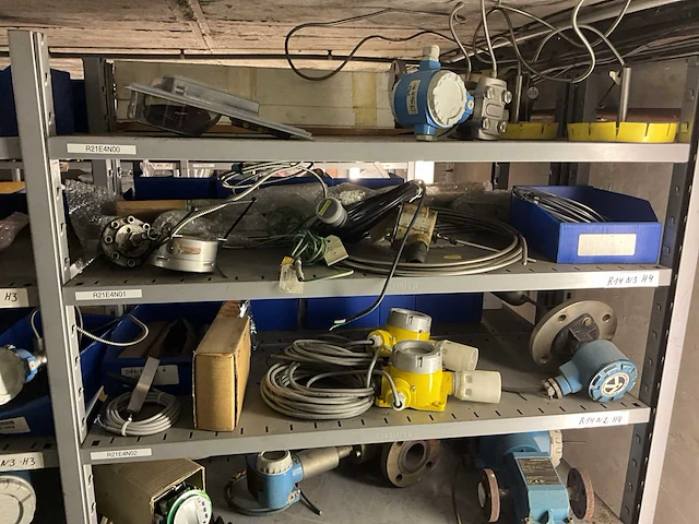 Partij spare parts - afbeelding 3 van  19