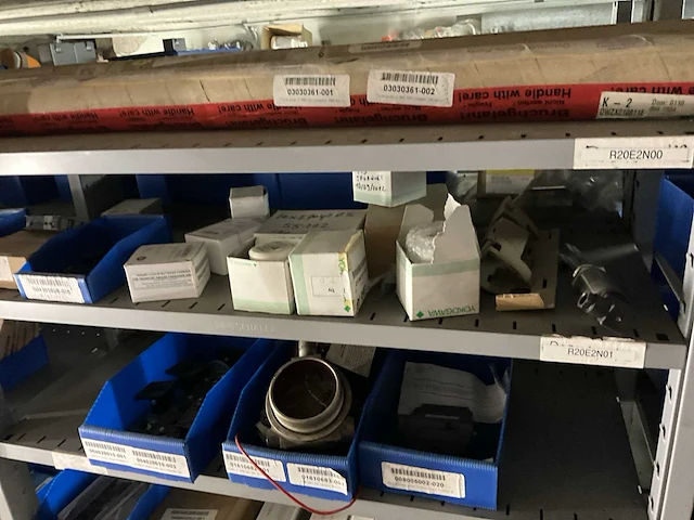 Partij spare parts - afbeelding 6 van  19