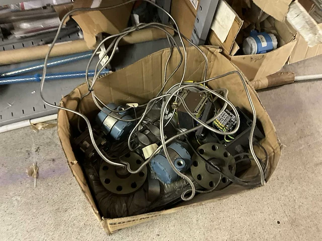 Partij spare parts - afbeelding 15 van  19
