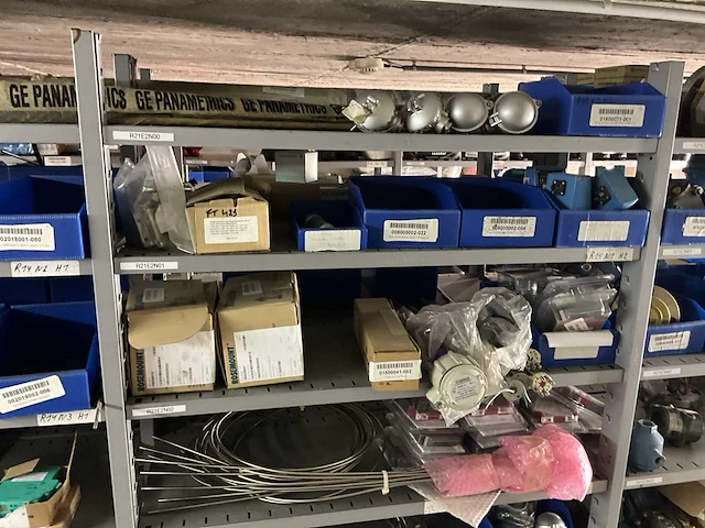 Partij spare parts - afbeelding 17 van  19